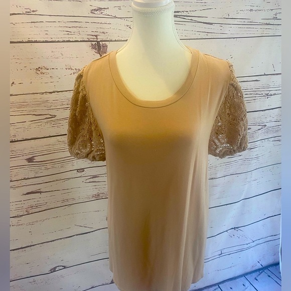 Cupio Tan Embroidered‎ Sleeve Top XL – Boho Neutral Chic Versatile Everyday - Picture 1 of 7